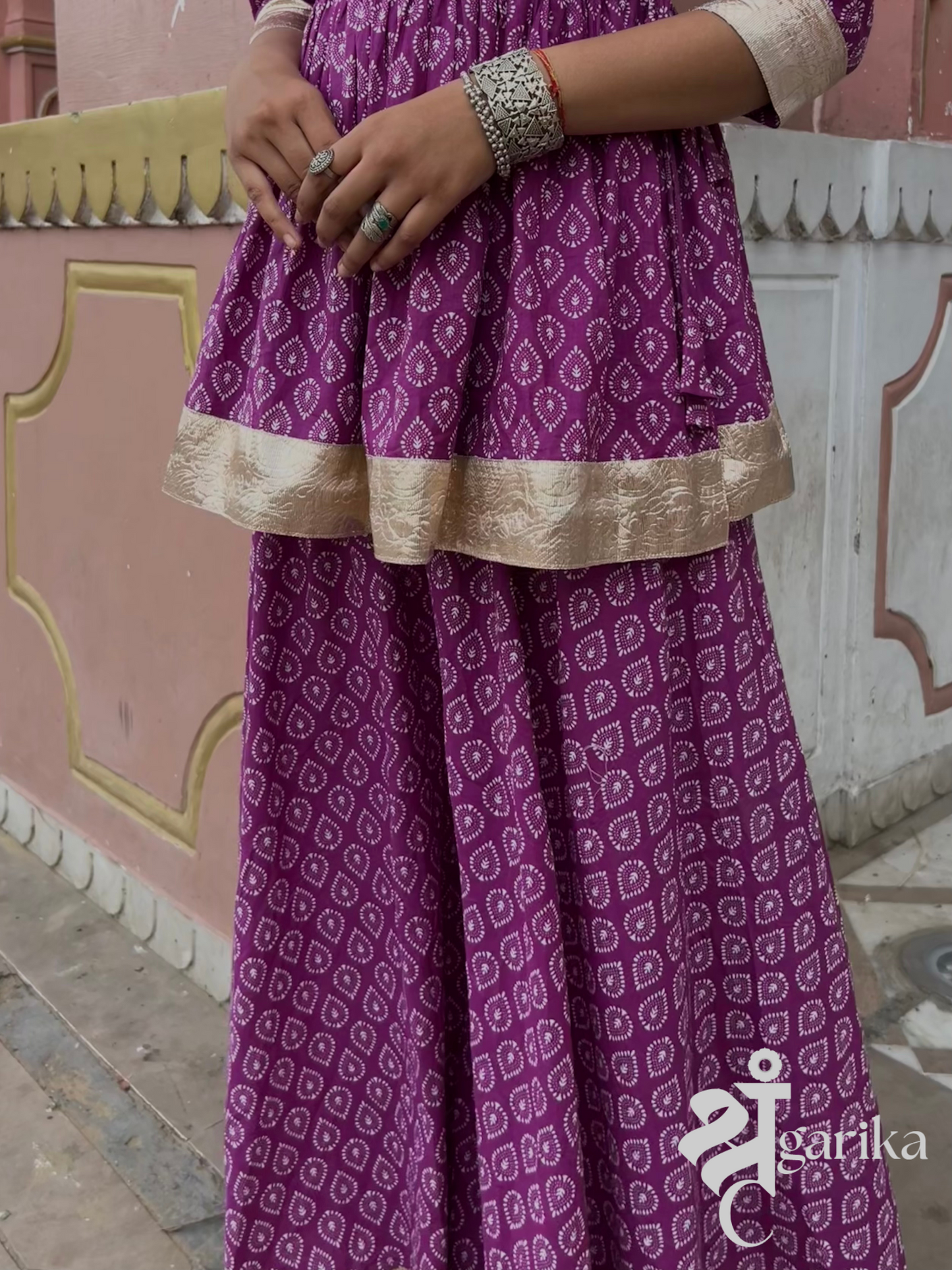 Mehfil-e-mauve